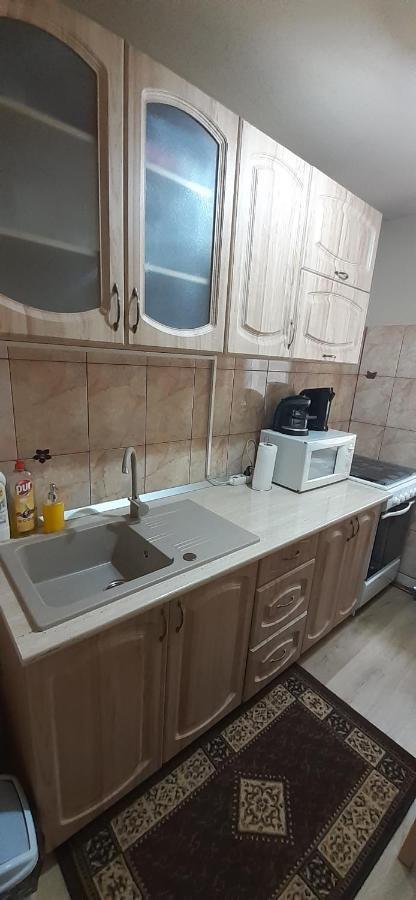 Kiraly Apartman 格奥尔盖尼 外观 照片