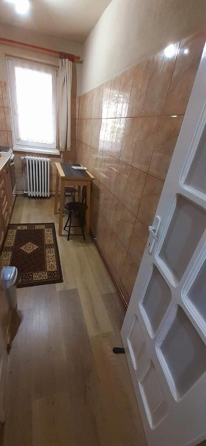 Kiraly Apartman 格奥尔盖尼 外观 照片